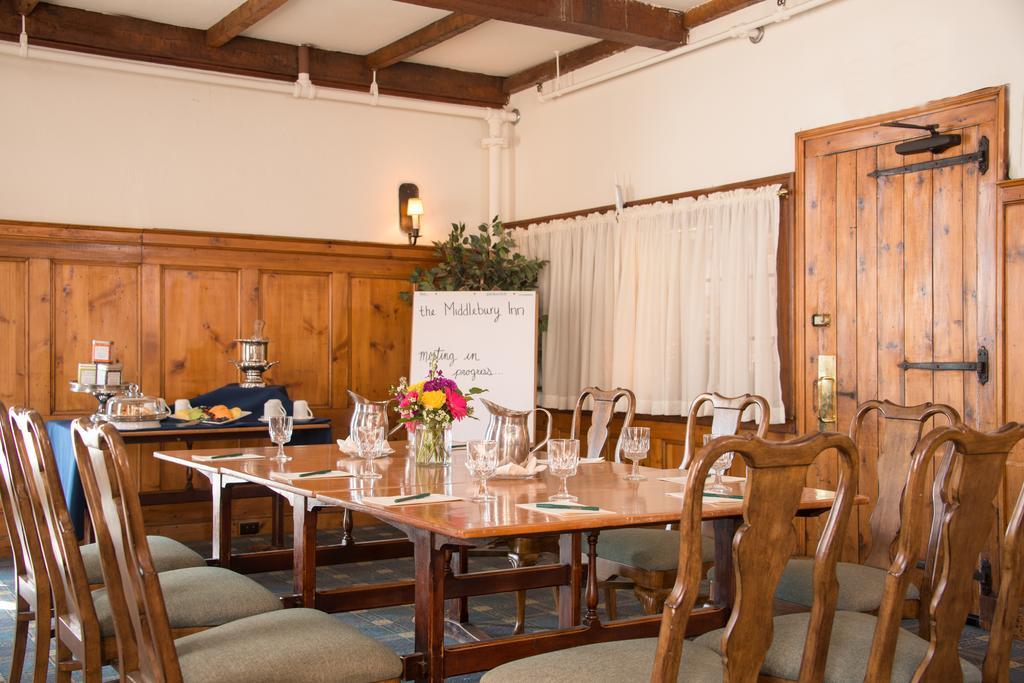 Middlebury Inn Bagian luar foto