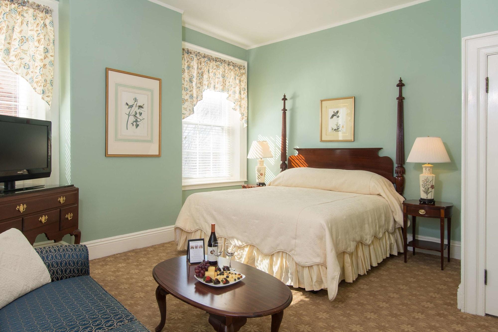 Middlebury Inn Bagian luar foto
